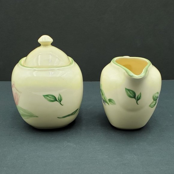 Pfaltzgraff Garden Party Creamer and Sugar Bowl with Lid Tulips Violets Leaves - Picture 2 of 7